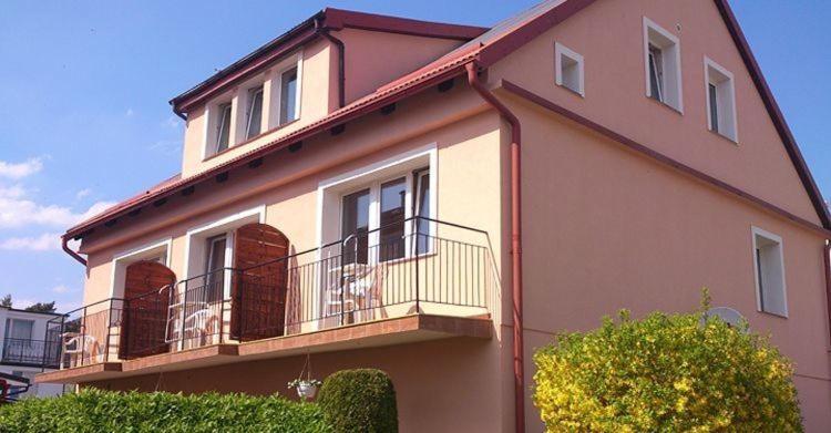 Dom Wypoczynkowy "Kliper" Darlowo Exterior photo